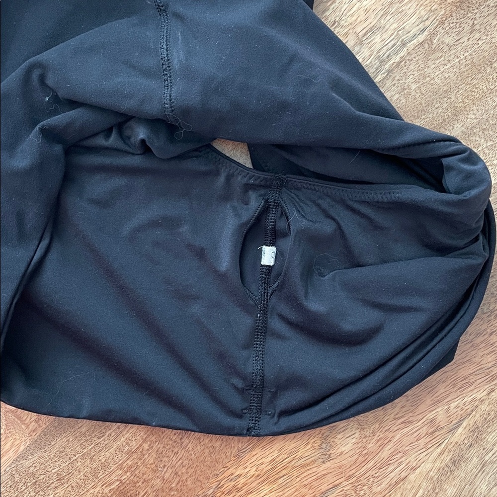 Lululemon Bend This Scoop and Square Bra - L/XL - Black - Picture 4 of 4
